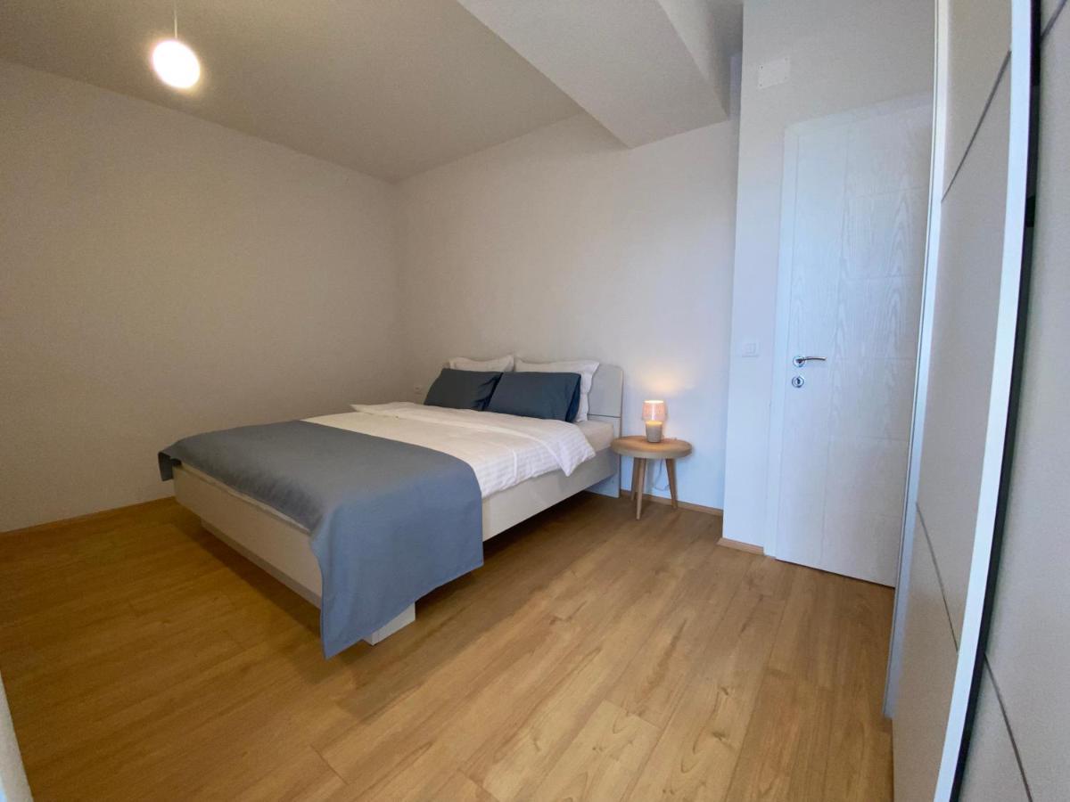 Sis Apartments 奥赫里德 外观 照片