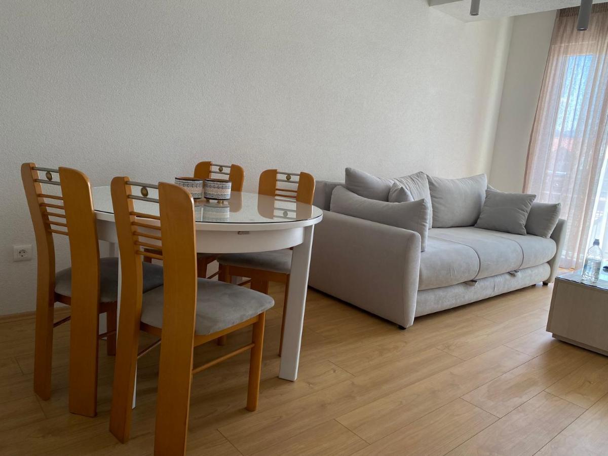Sis Apartments 奥赫里德 外观 照片